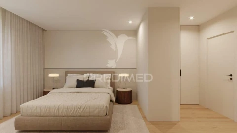 Apartamento T2 para Venda em Lordelo do Ouro e Massarelos