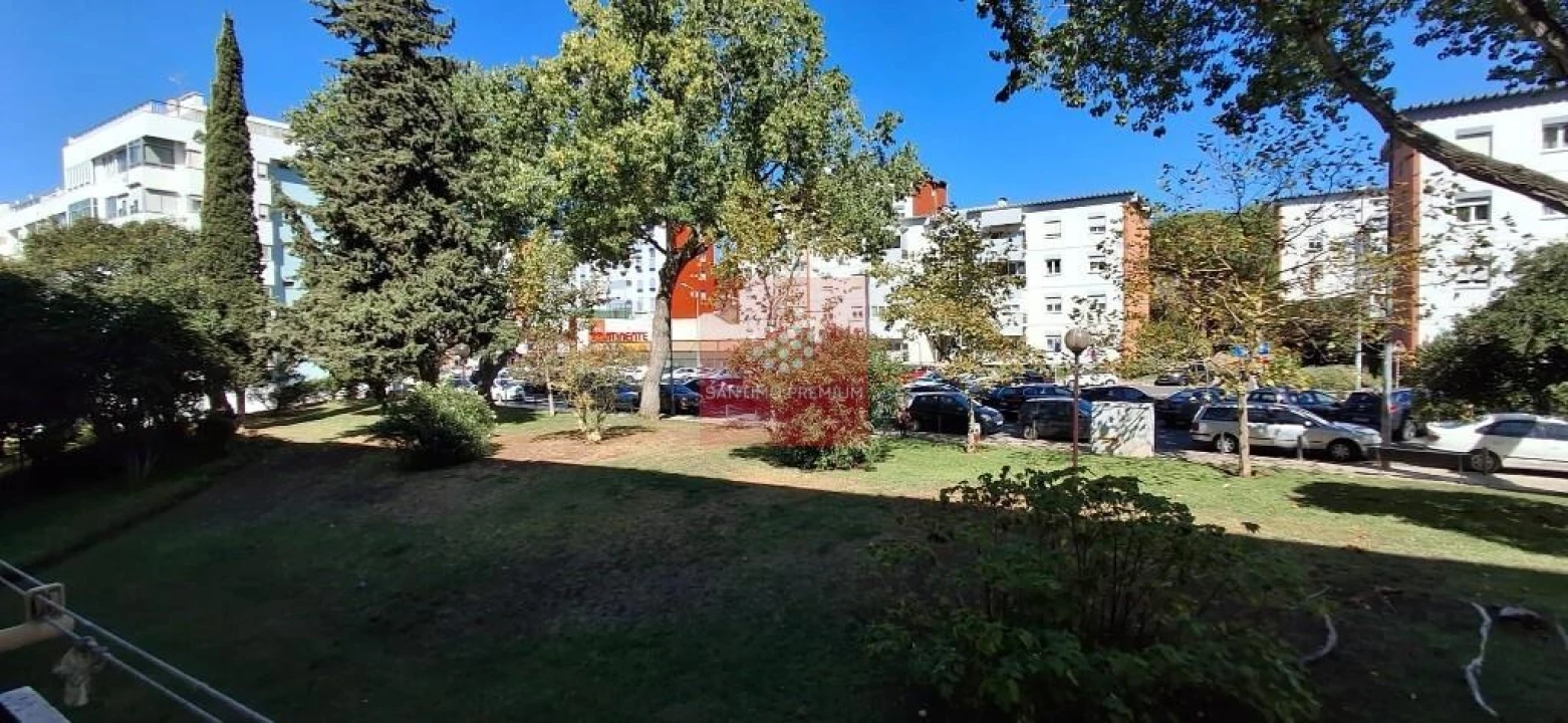 Apartamento T2 para Venda em Oeiras e São Julião da Barra, Paço de Arcos e Caxias Foto 4