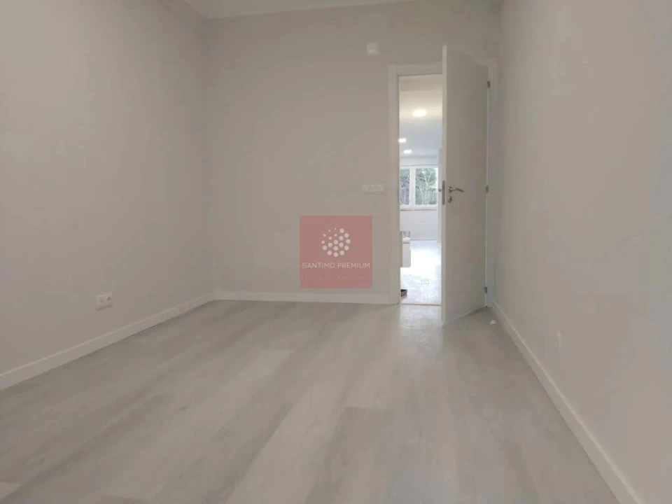 Apartamento T2 para Venda em Oeiras e São Julião da Barra, Paço de Arcos e Caxias Foto 16
