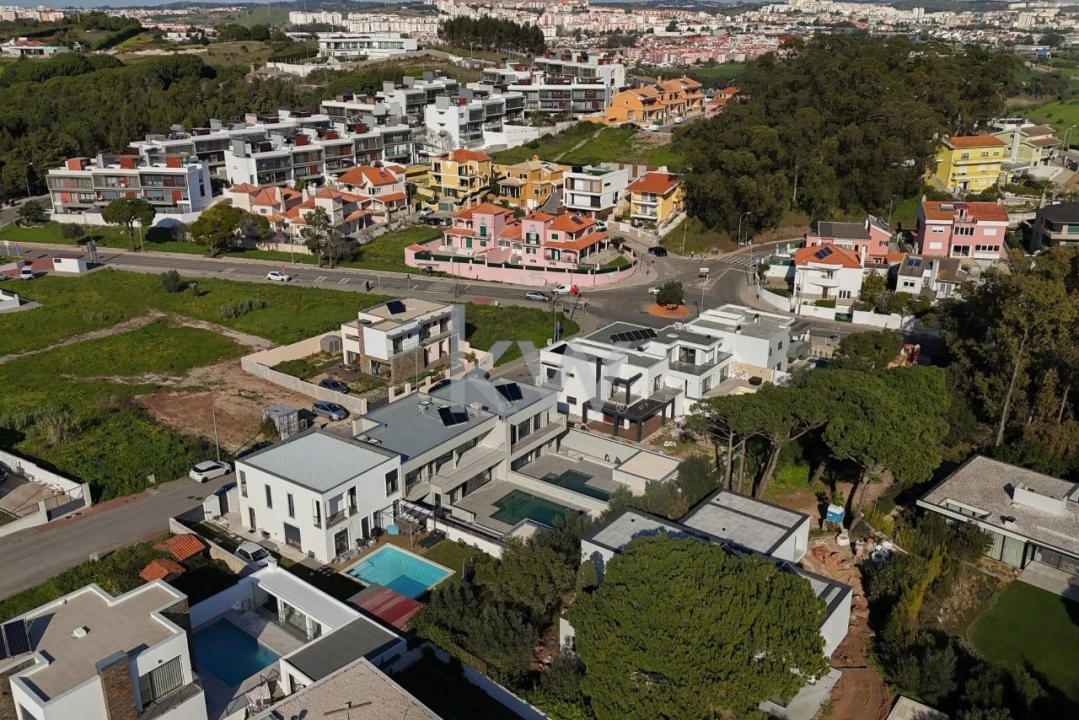 Moradia T3 para Venda em Barcarena Foto 34