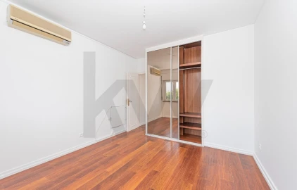 Moradia T4 para Venda em Alcabideche