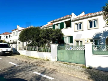 Moradia T4 para Venda em Belém
