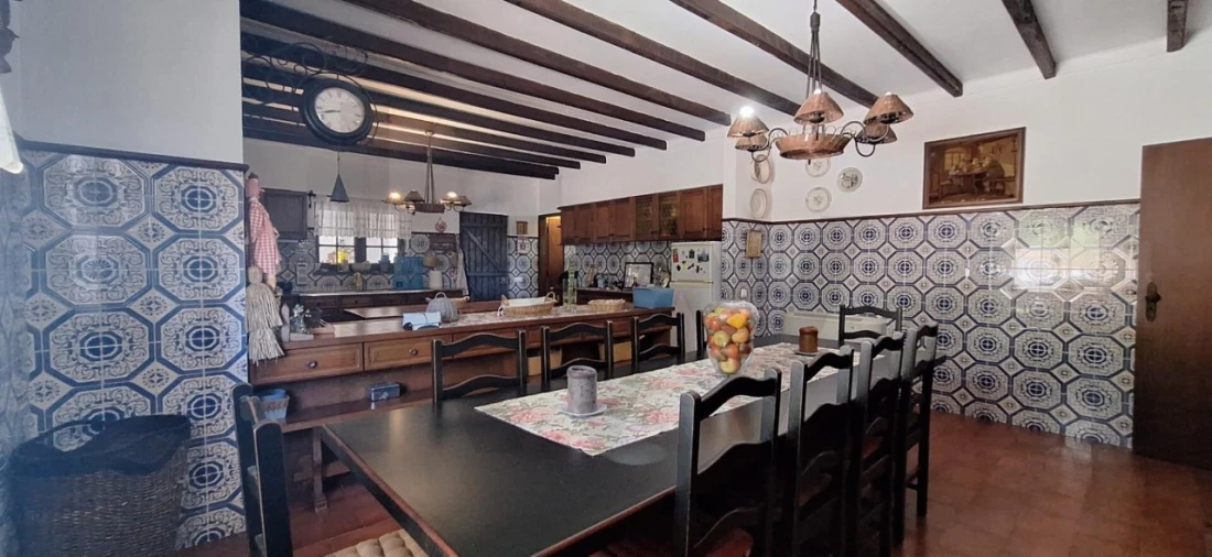 Moradia T4 para Venda em Coz, Alpedriz e Montes Foto 13