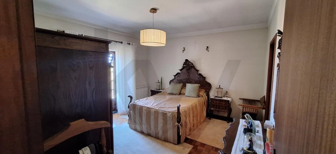 Moradia T4 para Venda em Coz, Alpedriz e Montes Foto 28