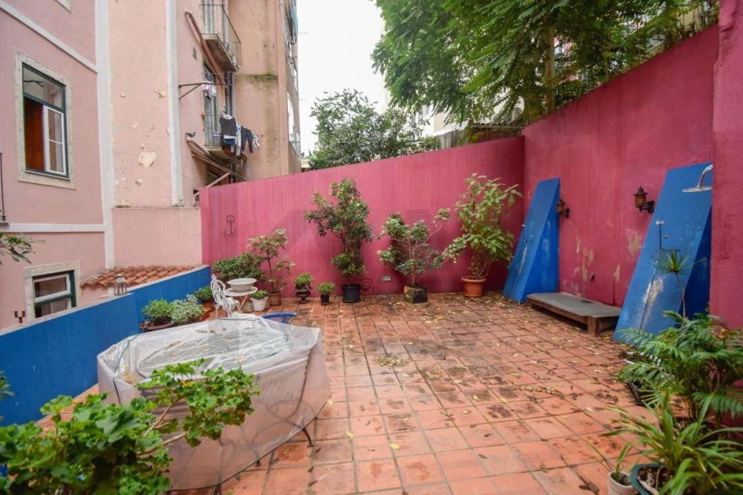 Apartamento T3 para Venda em Santo António Foto 11