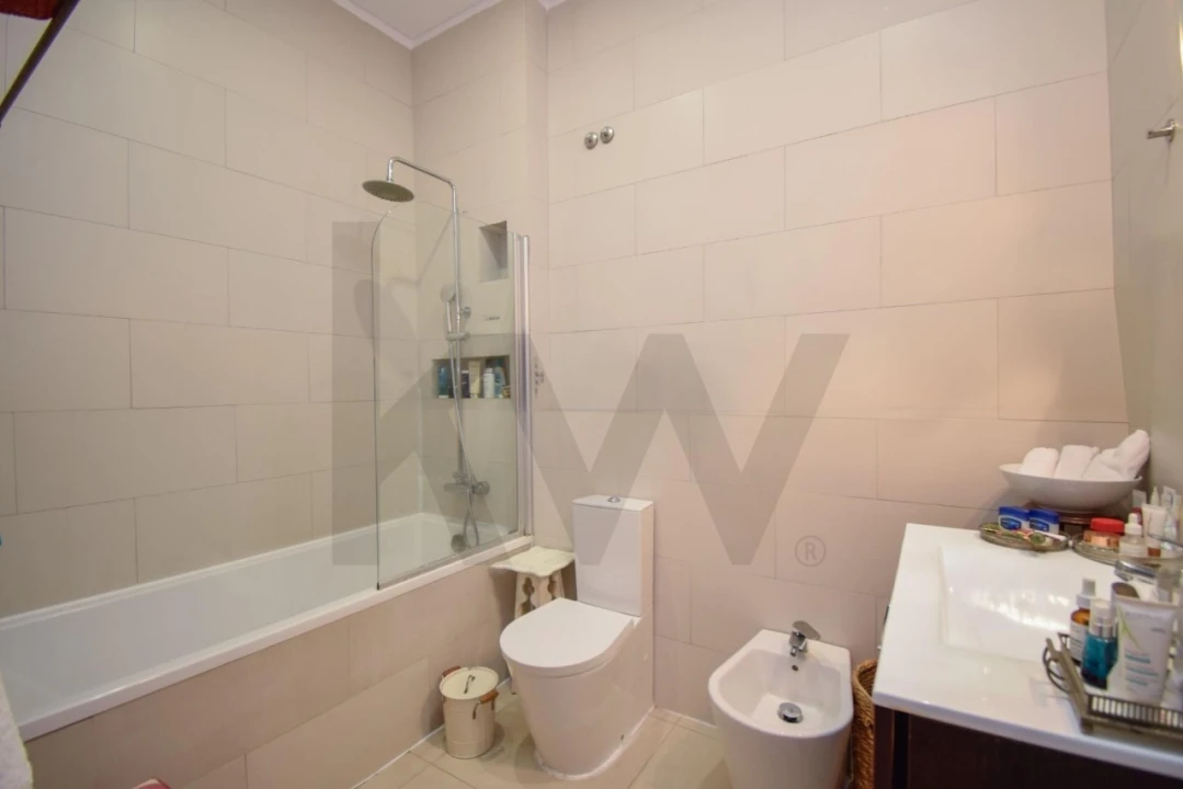 Apartamento T3 para Venda em Santo António Foto 18