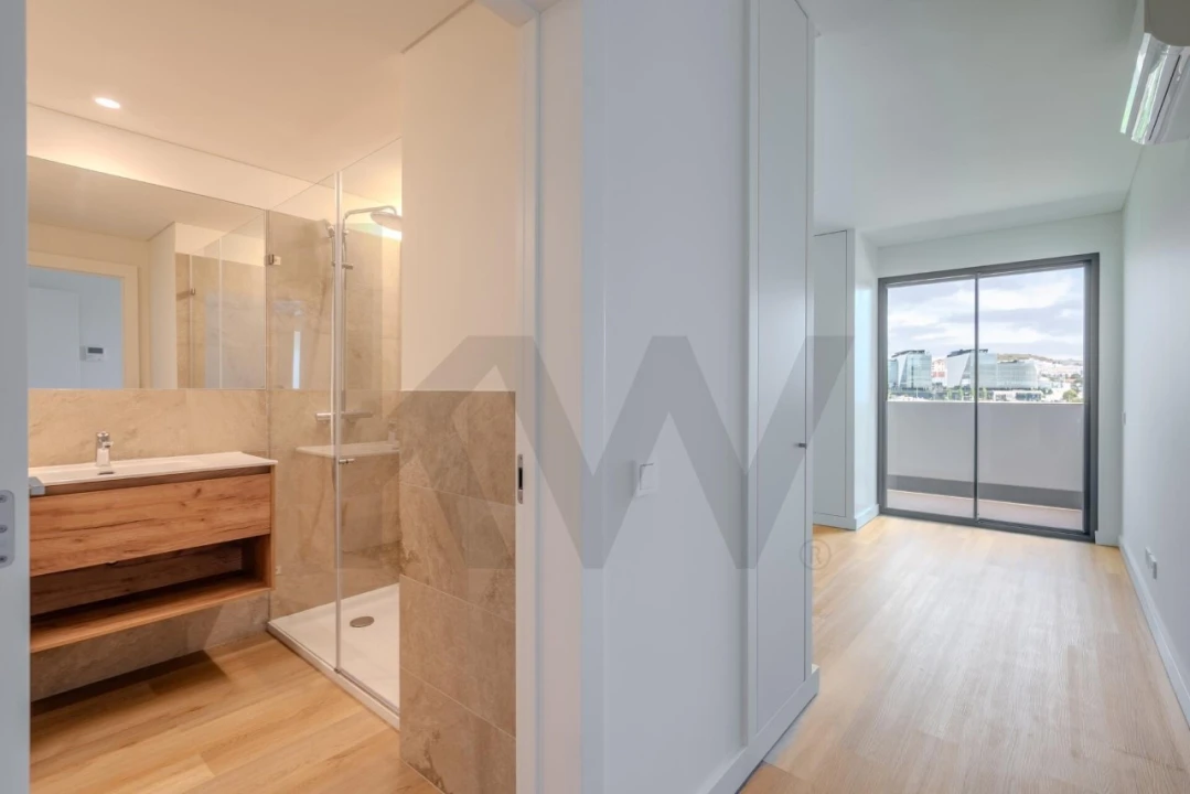 Apartamento T4 para Venda em Algés, Linda-A-Velha e Cruz Quebrada-Dafundo Foto 24
