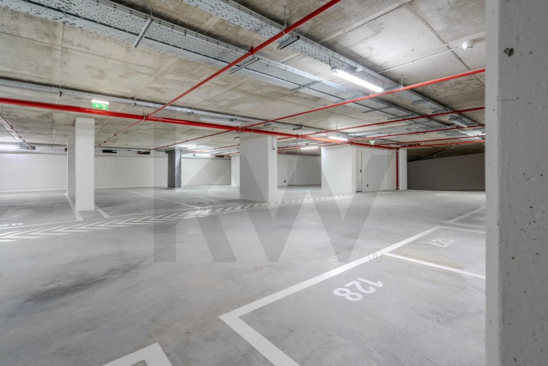 Apartamento T4 para Venda em Algés, Linda-A-Velha e Cruz Quebrada-Dafundo Foto 43