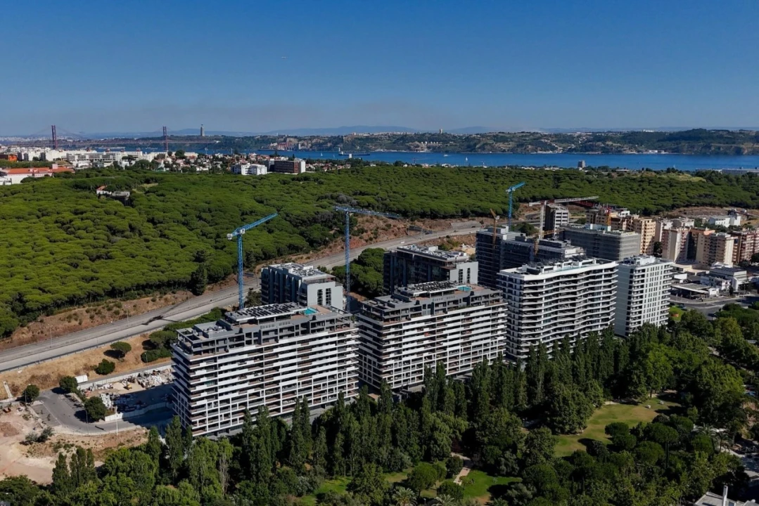Apartamento T4 para Venda em Algés, Linda-A-Velha e Cruz Quebrada-Dafundo Foto 53