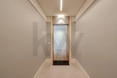 Apartamento T4 para Venda em Algés, Linda-A-Velha e Cruz Quebrada-Dafundo