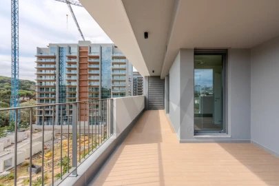 Apartamento T4 para Venda em Algés, Linda-A-Velha e Cruz Quebrada-Dafundo