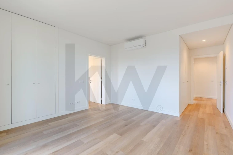 Apartamento T4 para Venda em Algés, Linda-A-Velha e Cruz Quebrada-Dafundo Foto 23