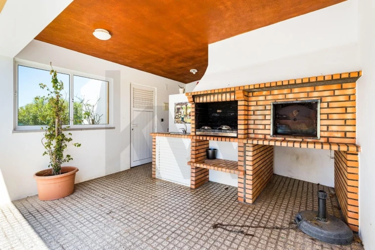 Moradia T4 para Venda em São Pedro da Cadeira Foto 26