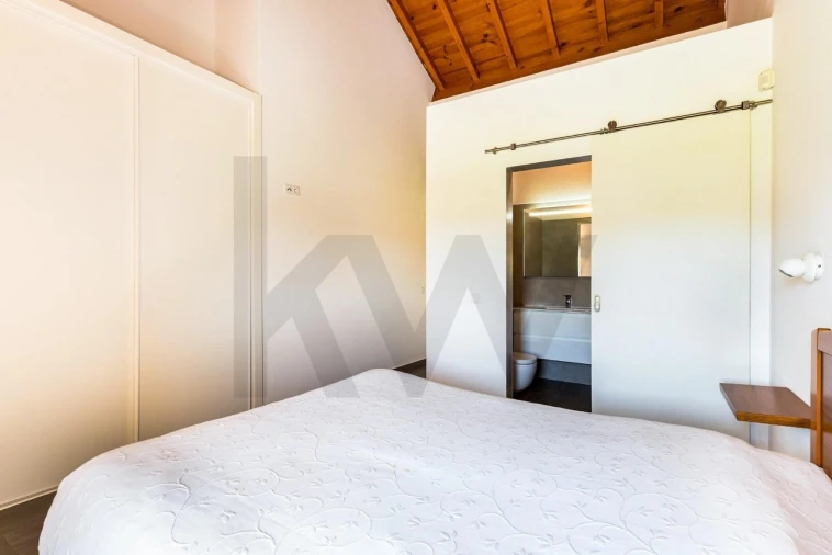 Moradia T4 para Venda em São Pedro da Cadeira Foto 15