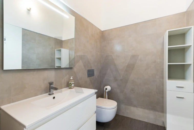 Moradia T4 para Venda em São Pedro da Cadeira Foto 23