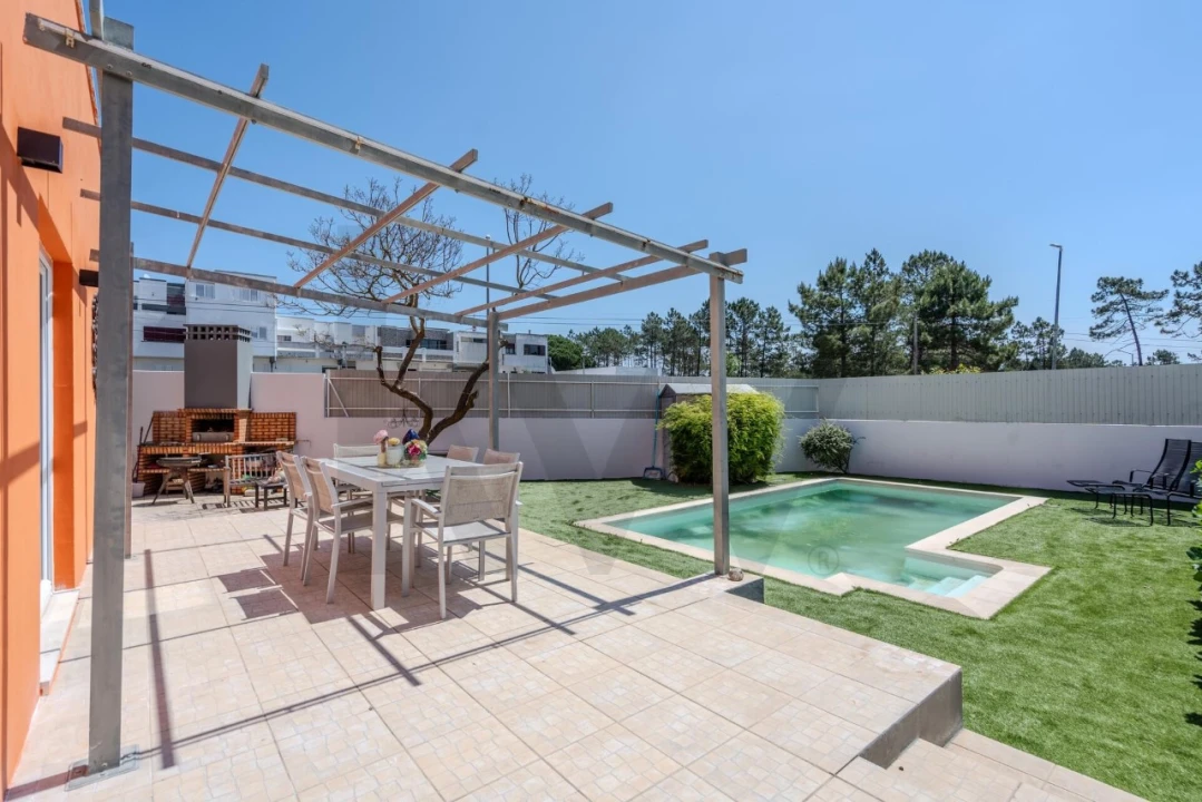 Moradia T4 para Venda em Santo Andre Foto 50