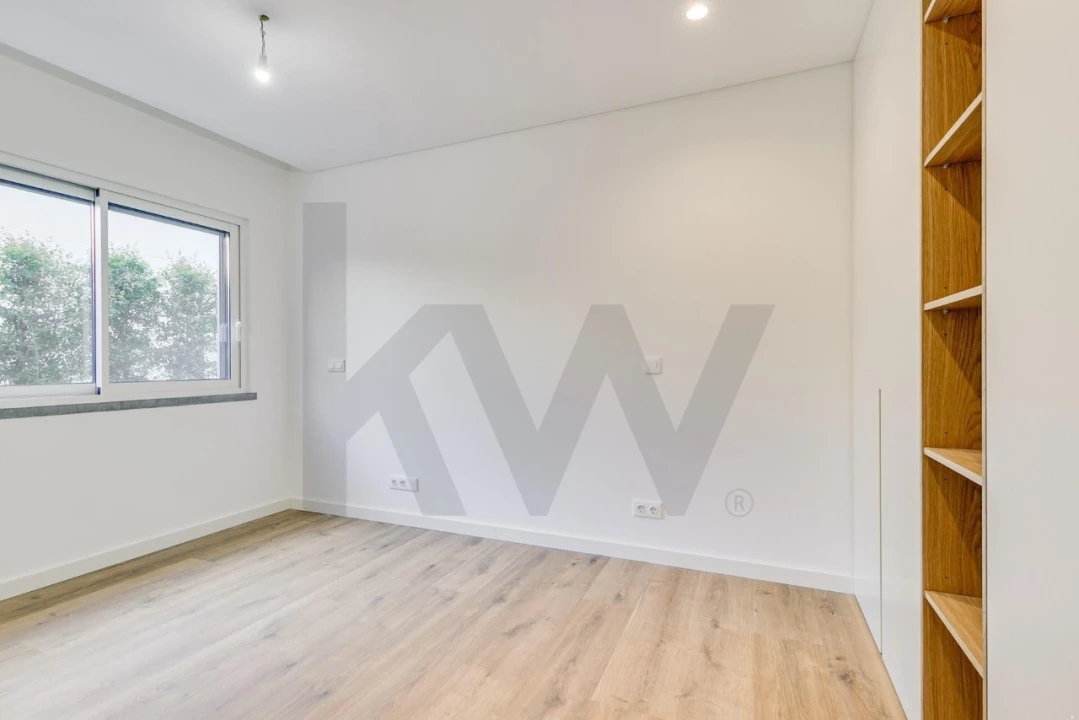 Moradia T5 para Venda em Almada, Cova da Piedade, Pragal e Cacilhas Foto 15