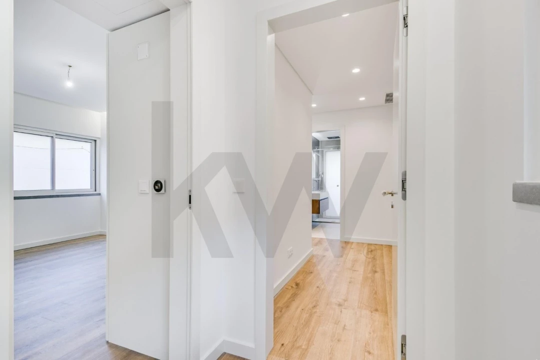 Moradia T5 para Venda em Almada, Cova da Piedade, Pragal e Cacilhas Foto 28