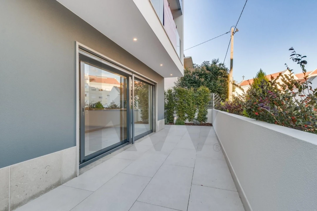 Moradia T5 para Venda em Almada, Cova da Piedade, Pragal e Cacilhas Foto 52