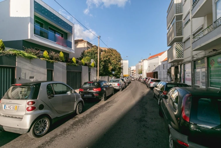 Moradia T5 para Venda em Almada, Cova da Piedade, Pragal e Cacilhas Foto 63