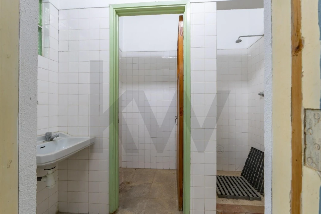 Armazém para Venda em Santa Iria de Azoia, São João da Talha e Bobadela Foto 38