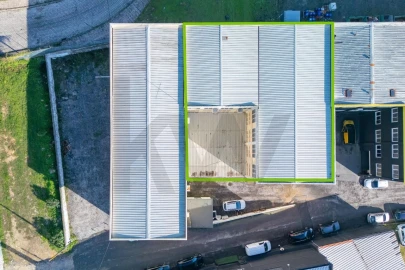 Armazém para Venda em Santa Iria de Azoia, São João da Talha e Bobadela