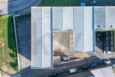 Armazém para Venda em Santa Iria de Azoia, São João da Talha e Bobadela