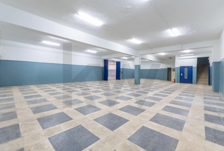 Armazém para Venda em Santa Iria de Azoia, São João da Talha e Bobadela Foto 43