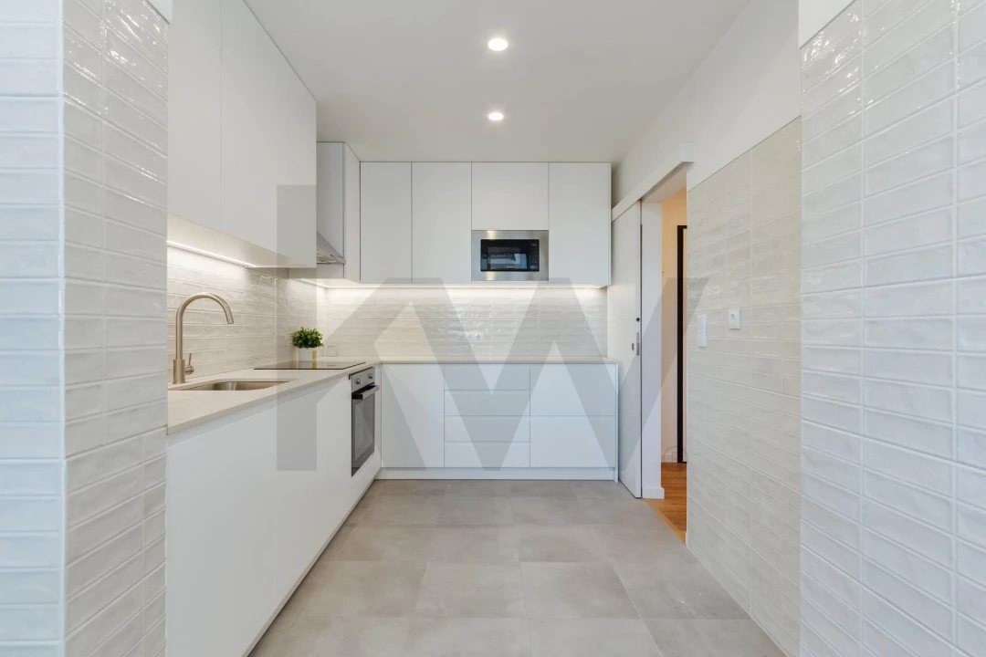 Apartamento T2 para Arrendamento em Lumiar Foto 18