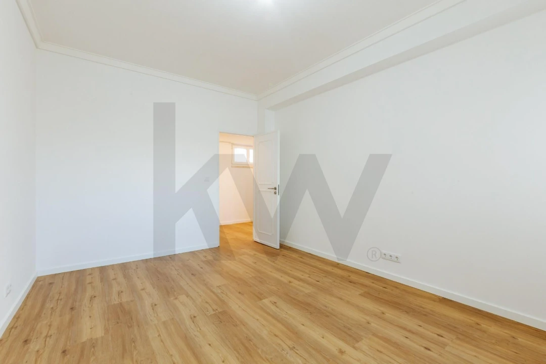 Apartamento T2 para Arrendamento em Lumiar Foto 30