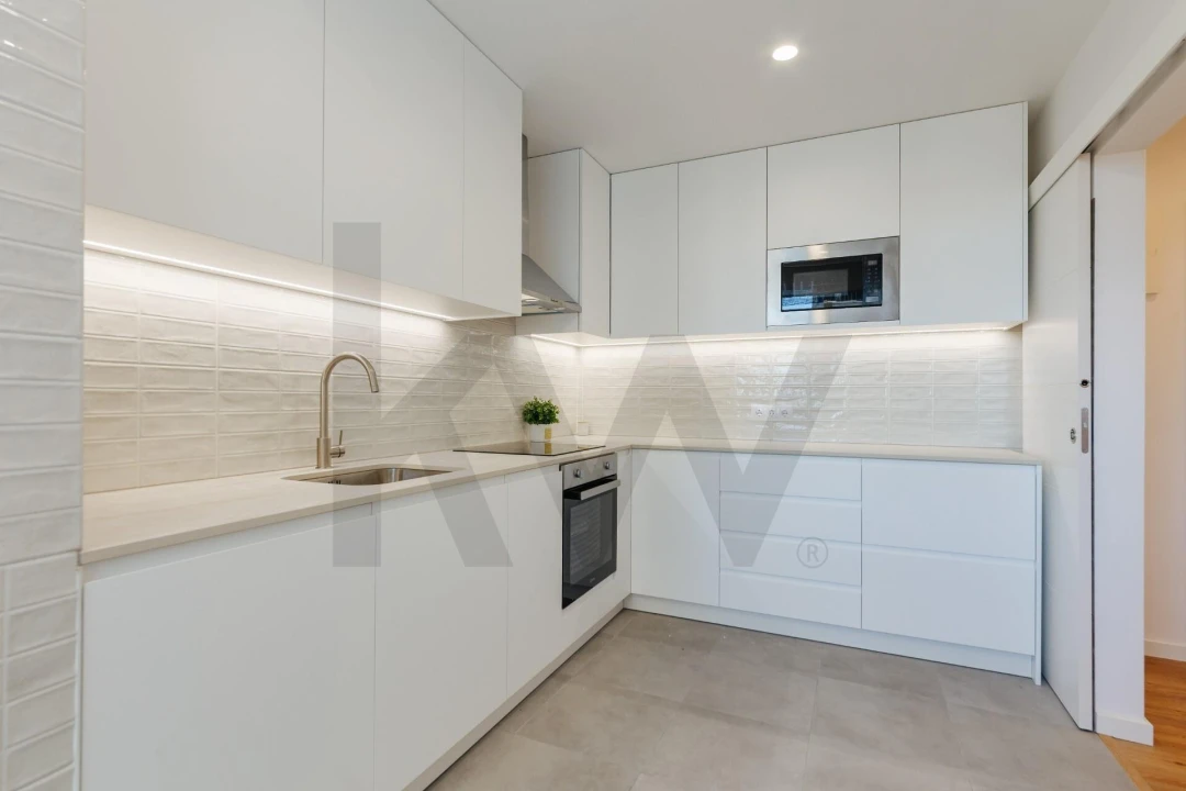 Apartamento T2 para Arrendamento em Lumiar Foto 19