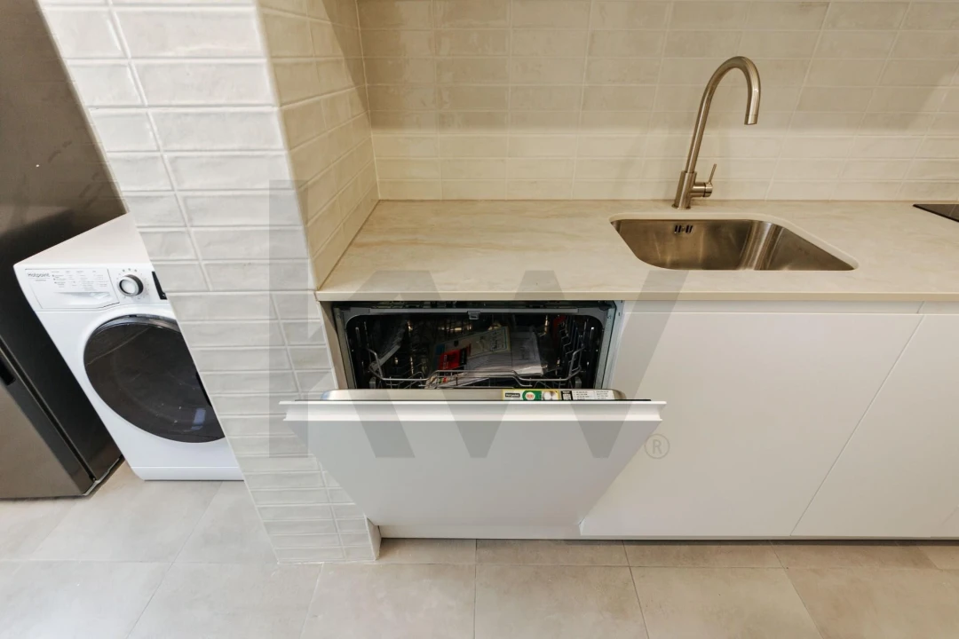 Apartamento T2 para Arrendamento em Lumiar Foto 16