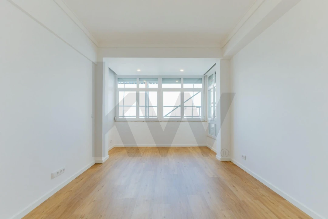 Apartamento T2 para Arrendamento em Lumiar Foto 7