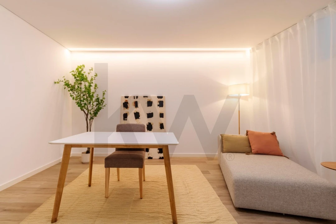Apartamento T1 para Venda em São Vicente Foto 16