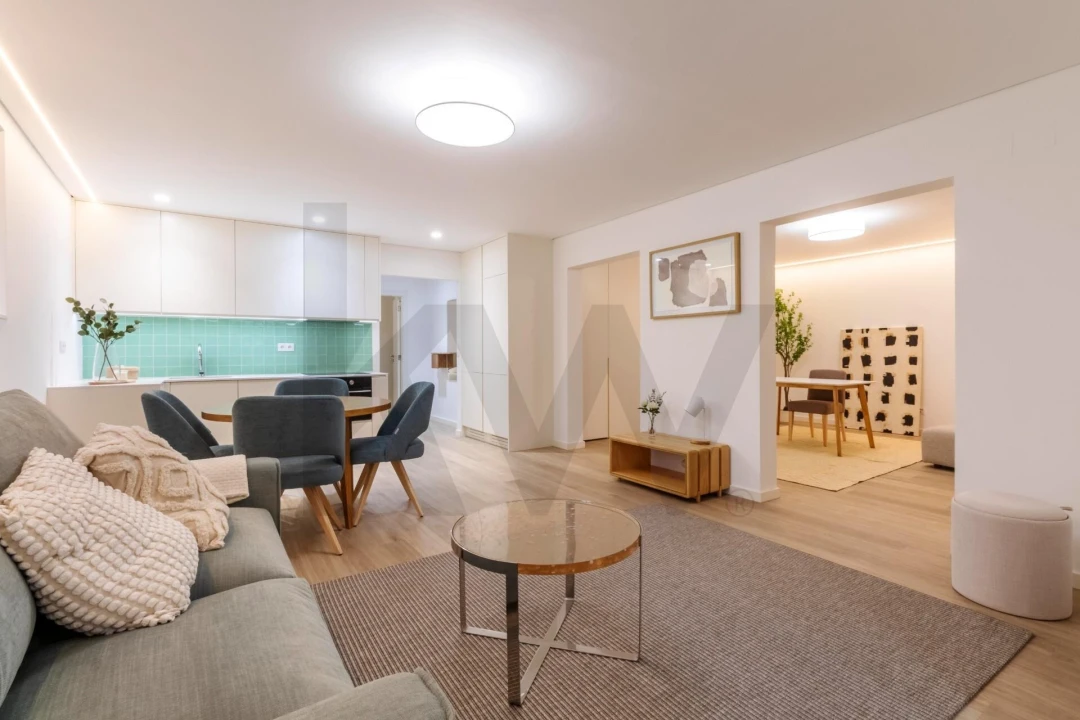 Apartamento T1 para Venda em São Vicente Foto 1
