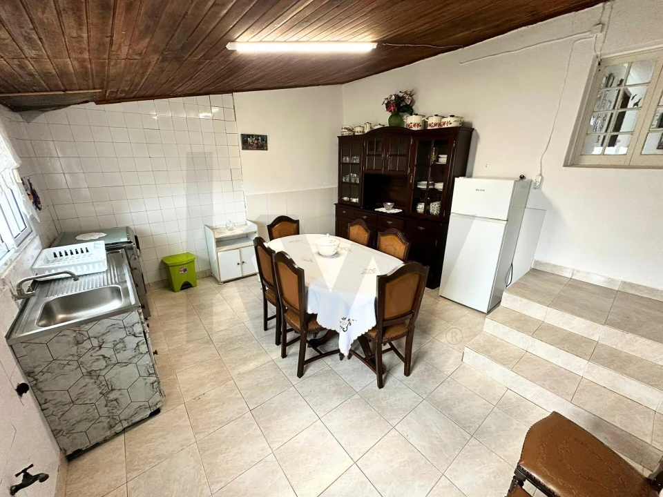 Moradia T2 para Venda em Vila do Porto Foto 11