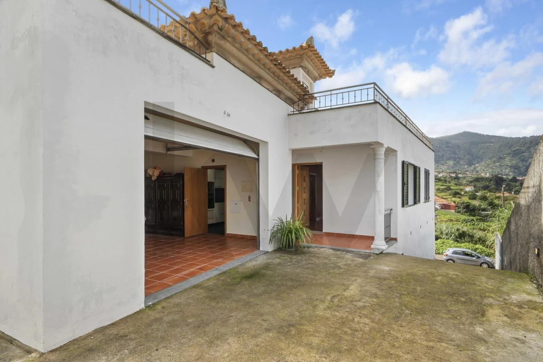 Prédio para Venda em Porto da Cruz Foto 26