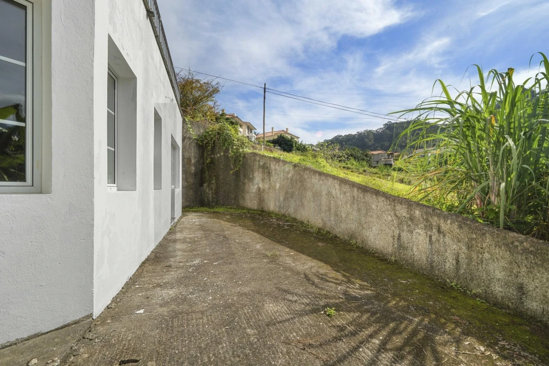 Prédio para Venda em Porto da Cruz Foto 50