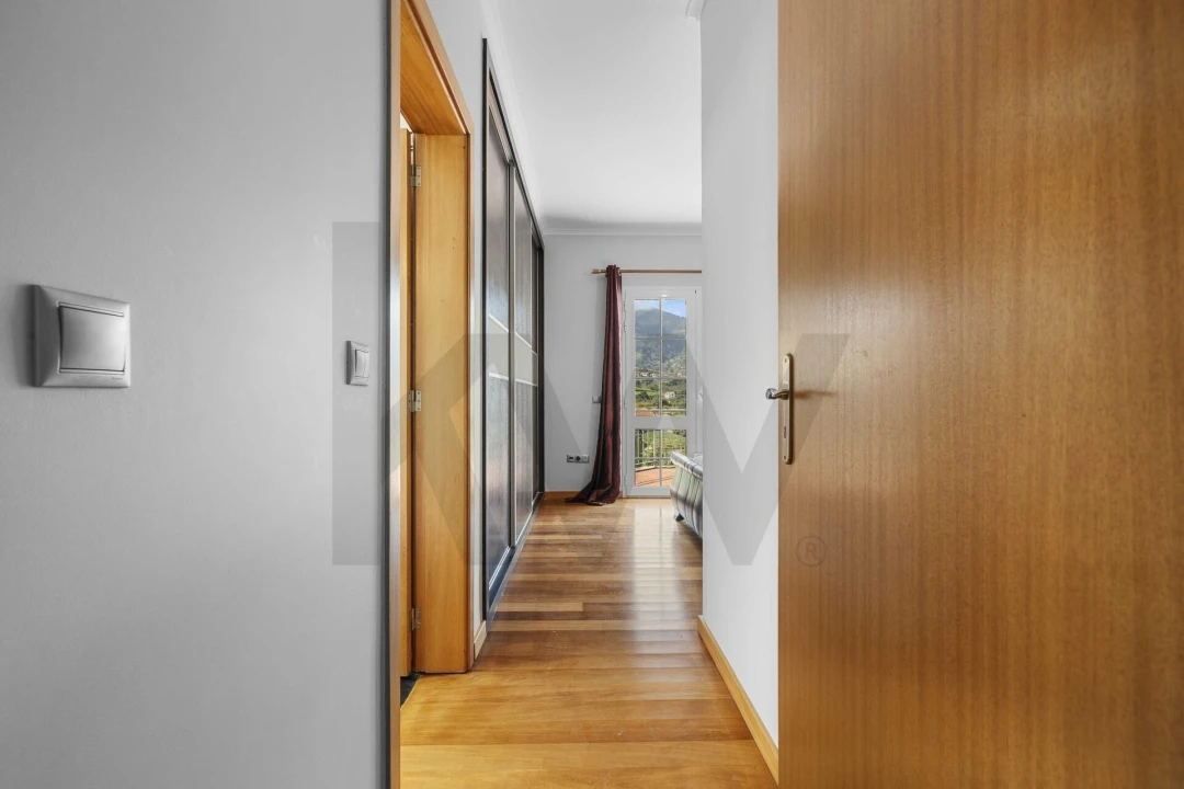 Prédio para Venda em Porto da Cruz Foto 12