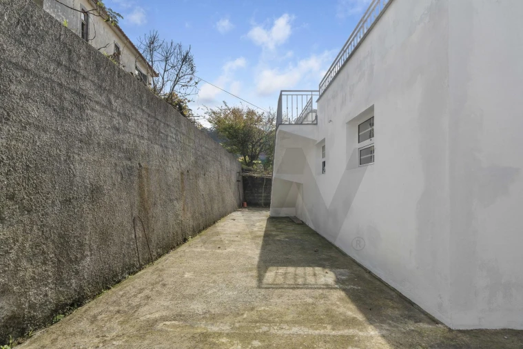 Prédio para Venda em Porto da Cruz Foto 29