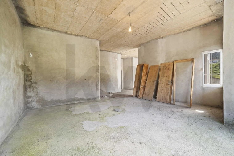 Prédio para Venda em Porto da Cruz Foto 43