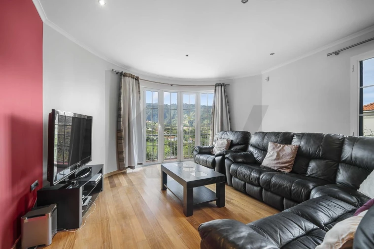 Prédio para Venda em Porto da Cruz Foto 7