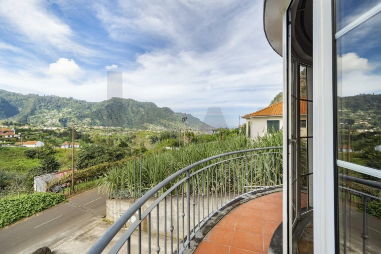 Prédio para Venda em Porto da Cruz Foto 8