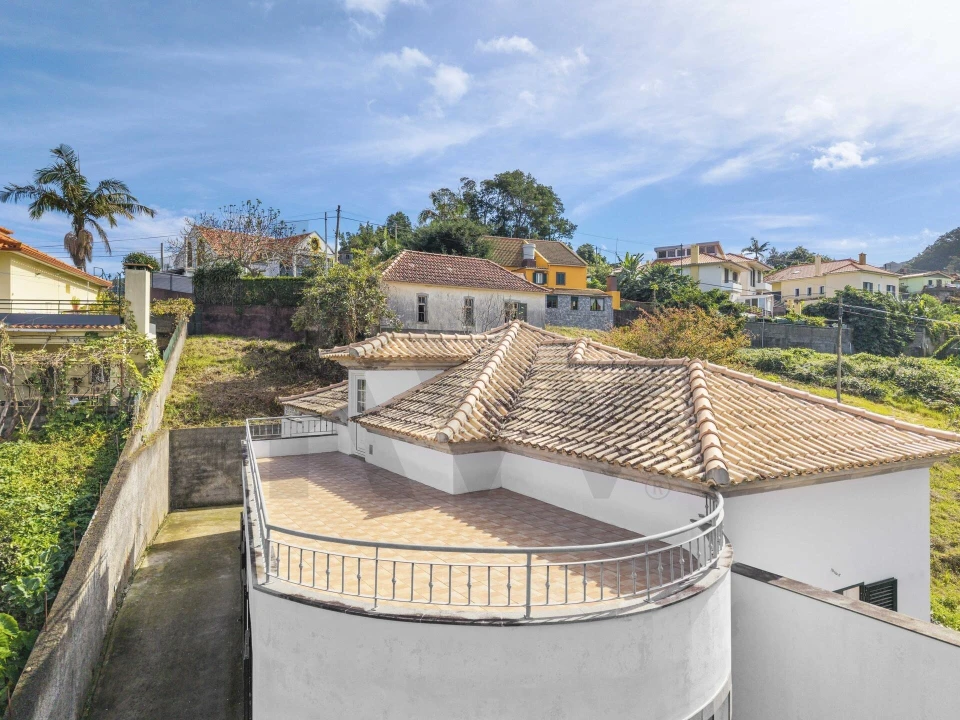 Prédio para Venda em Porto da Cruz Foto 37