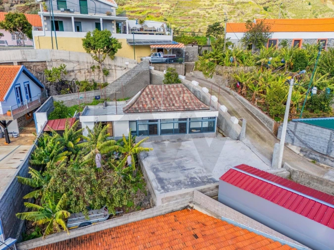 Moradia T1 para Venda em Tabua Foto 3