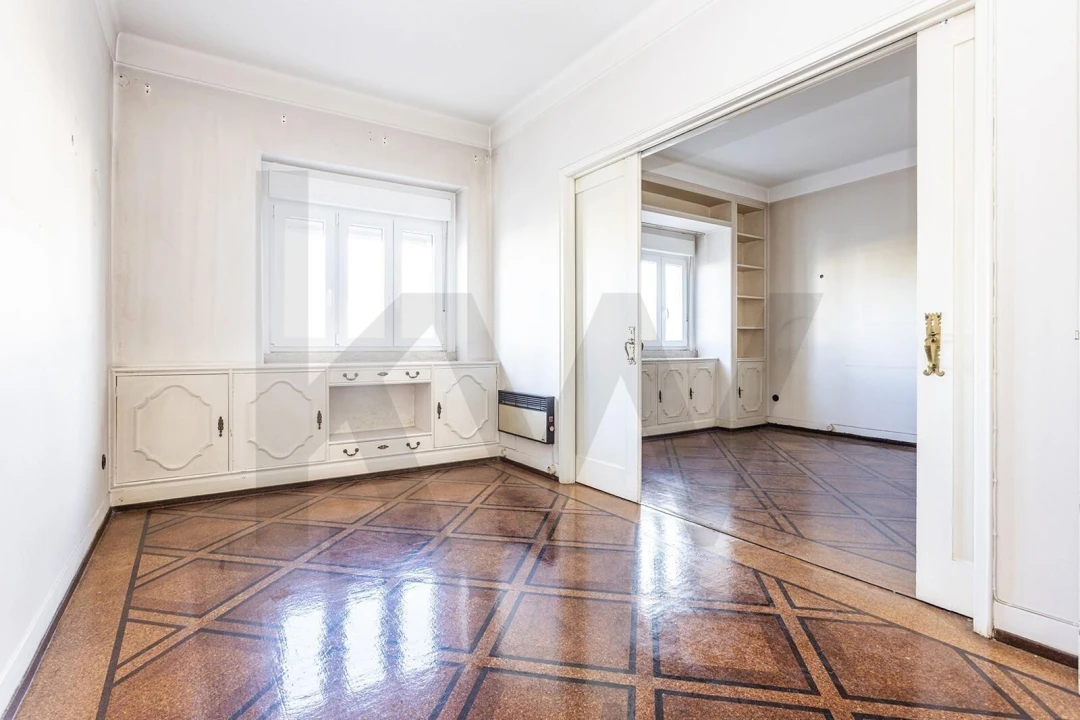 Apartamento T4 para Venda em Arroios Foto 7