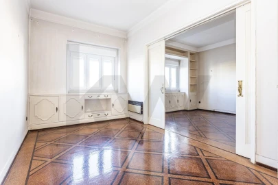 Apartamento T4 para Venda em Arroios
