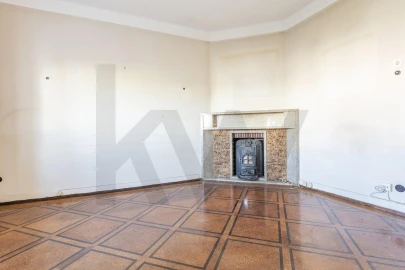 Apartamento T4 para Venda em Arroios