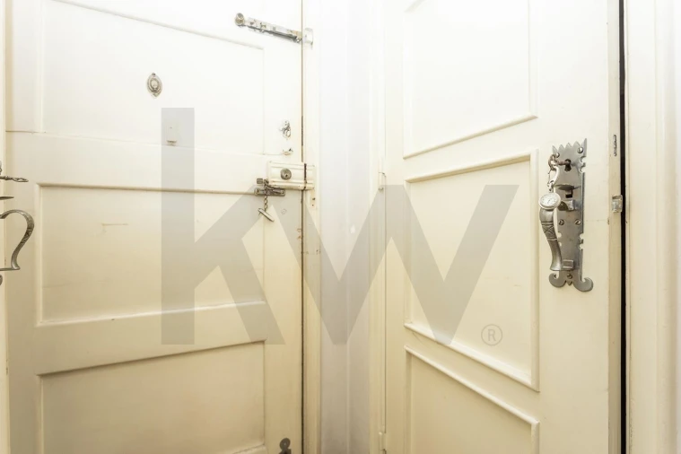 Apartamento T4 para Venda em Arroios Foto 17