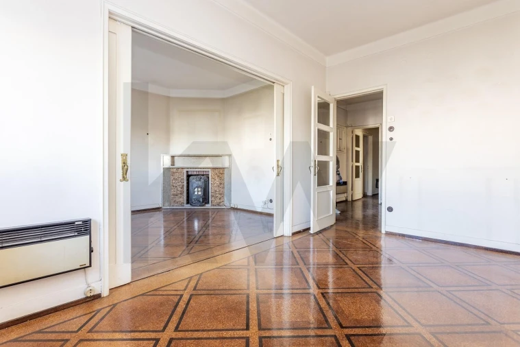Apartamento T4 para Venda em Arroios Foto 10